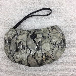 Simply Vera Vera Wang wristlet